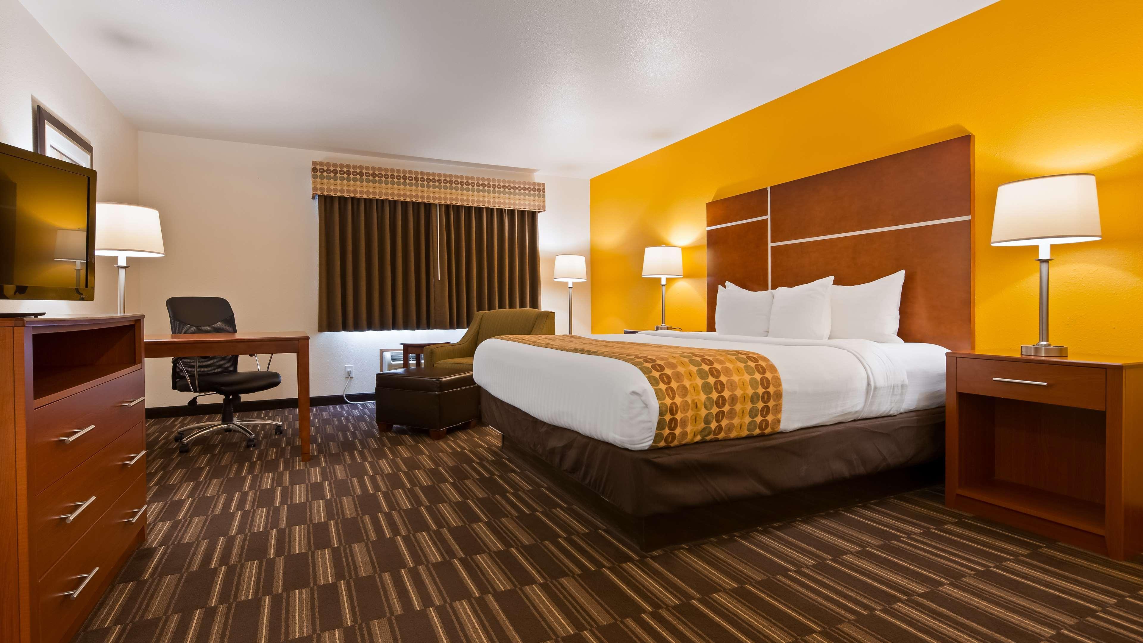 Best Western Firestone Inn & Suites Longmont Exterior photo