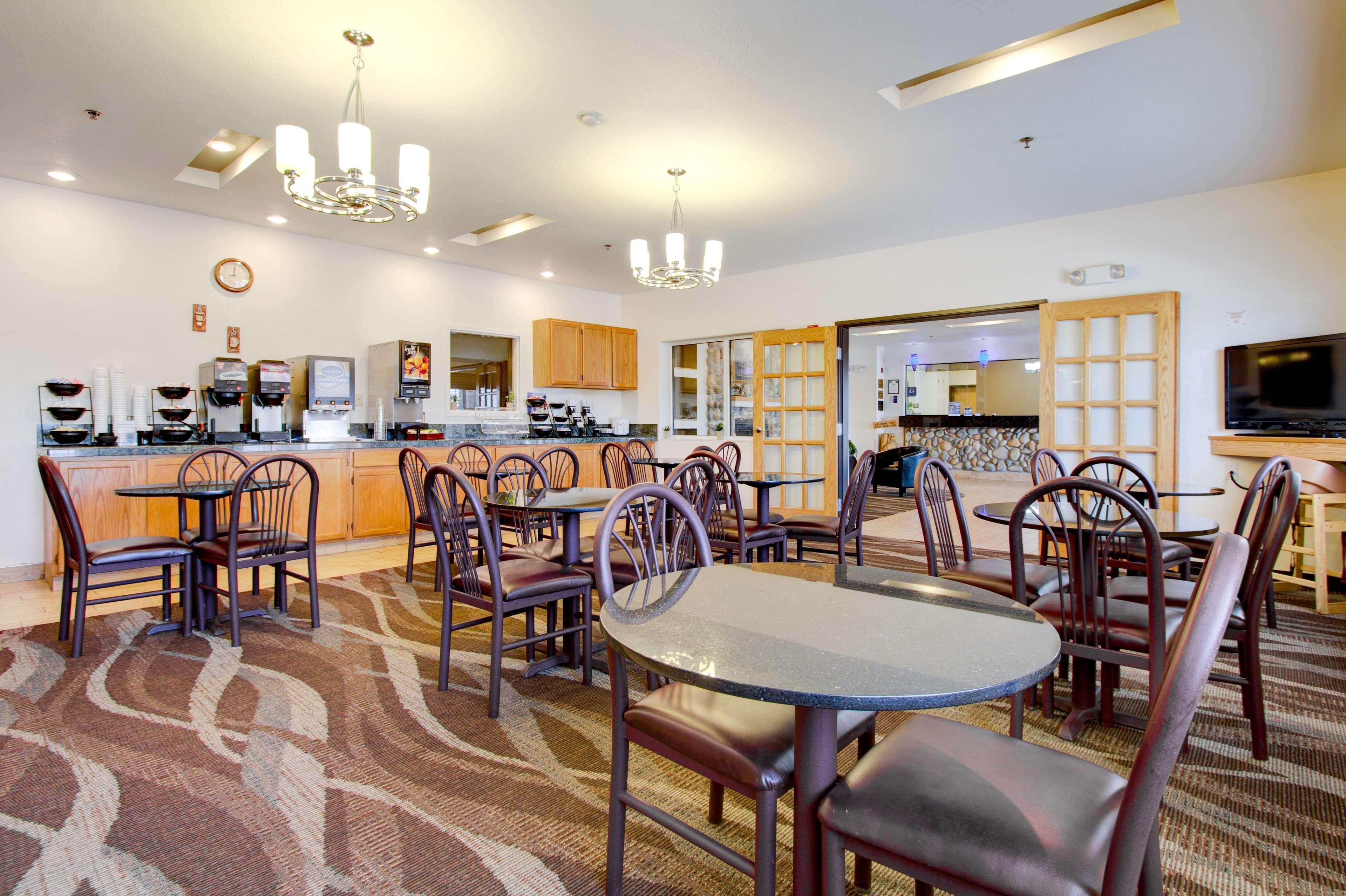 Best Western Firestone Inn & Suites Longmont Exterior photo