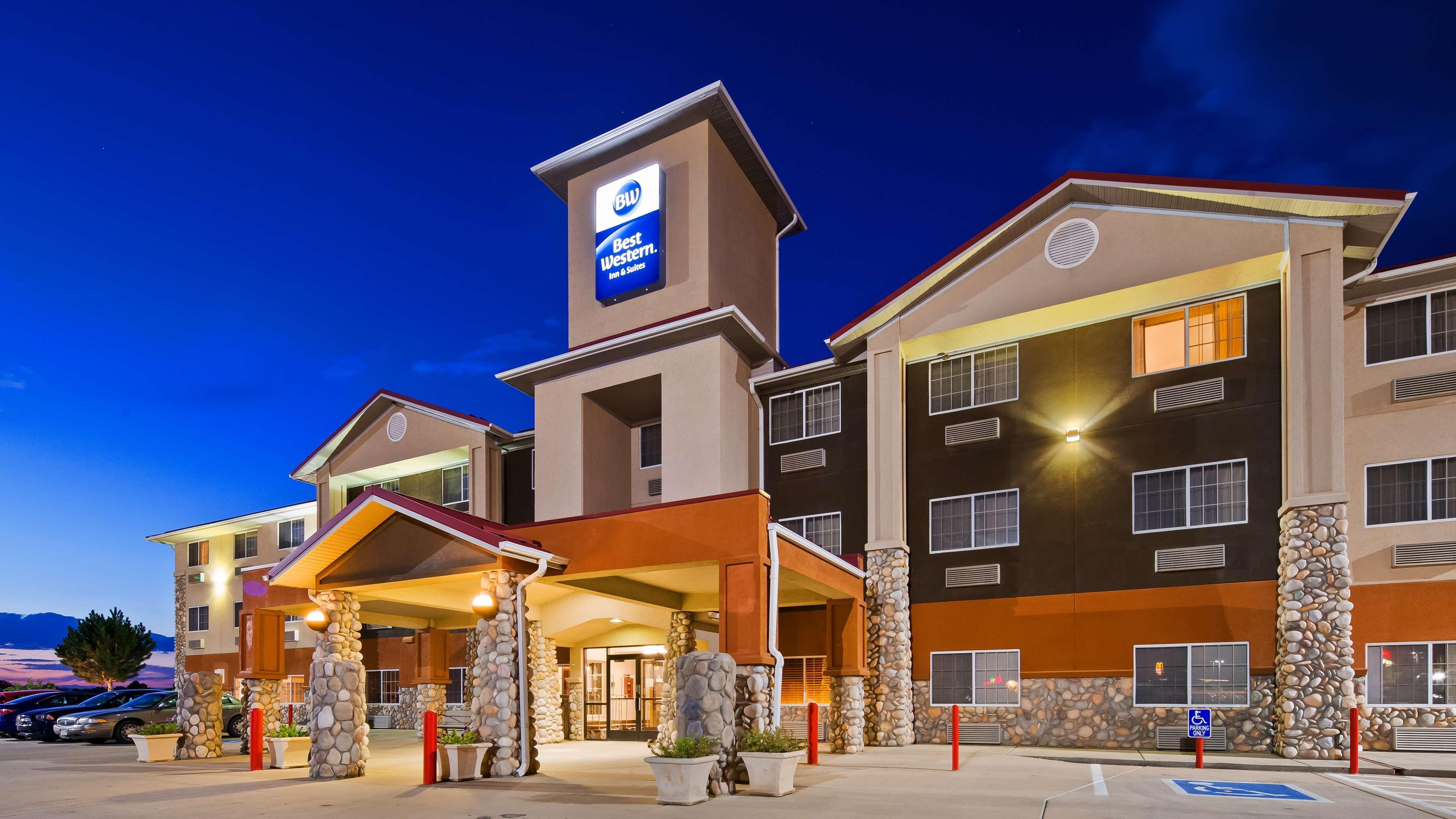 Best Western Firestone Inn & Suites Longmont Exterior photo