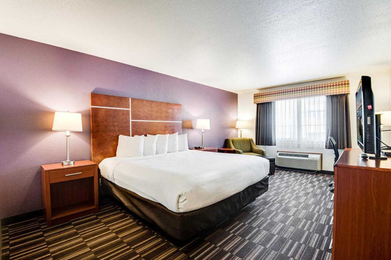 Best Western Firestone Inn & Suites Longmont Exterior photo